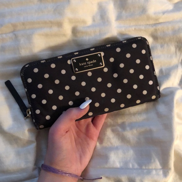 ♠️ Kate Spade Clutch Wallet - Picture 4 of 4
